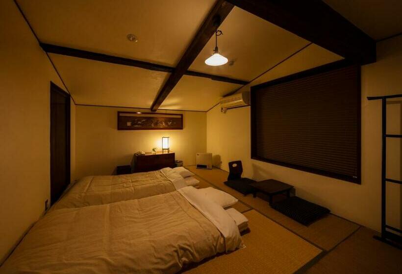 חדר סטנדרט, Soy