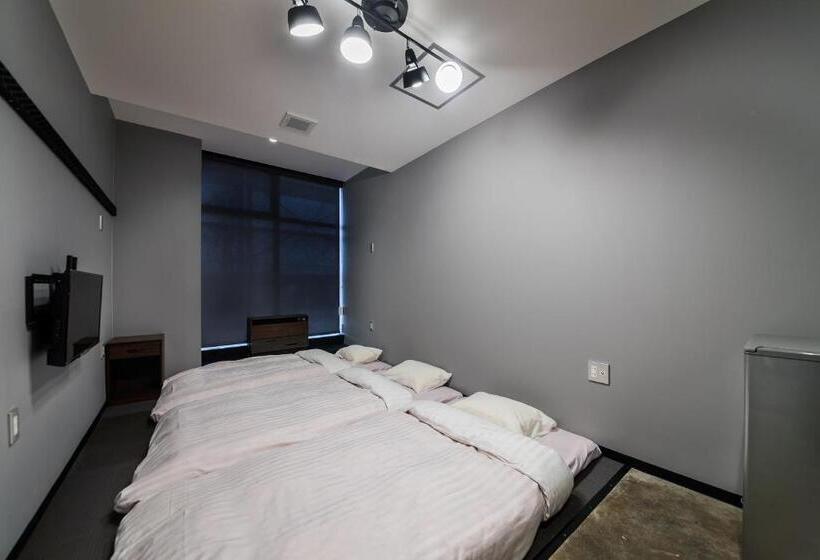 Quarto Triplo Estandar Banheiro Compartilhado, Tabist The Green Asahikawa
