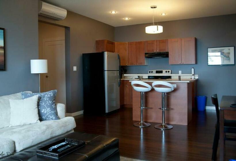 Люкс Кровать Кинг, Beyond Bliss Hotel Suites