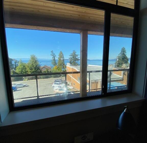 Номер Стандарт Вид на Море с Балконом, Beyond Bliss Hotel Suites