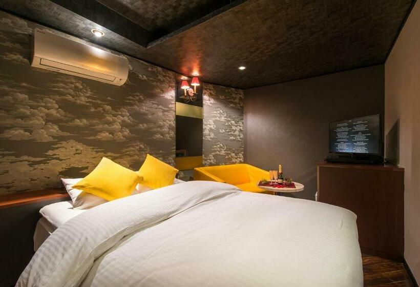 اتاق استاندارد, Noanoa