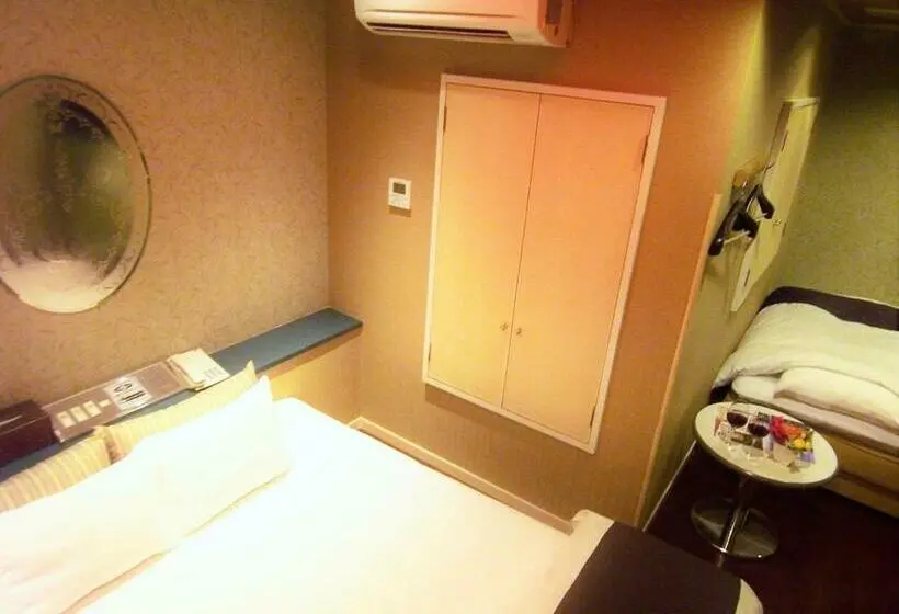 スタンダードトリプルルーム, Noanoa