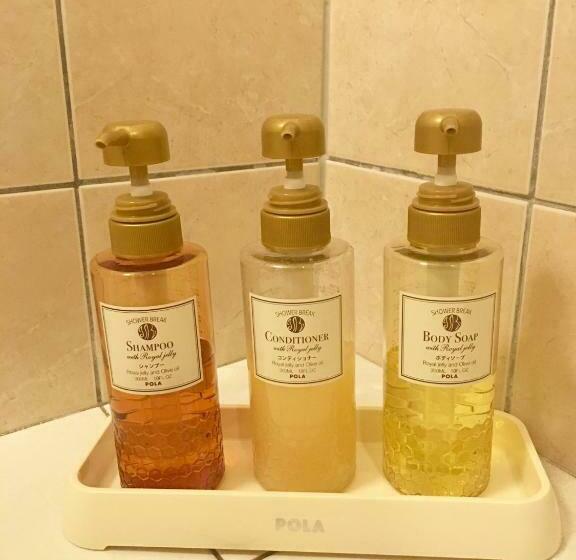 اتاق استاندارد سه نفره, Noanoa