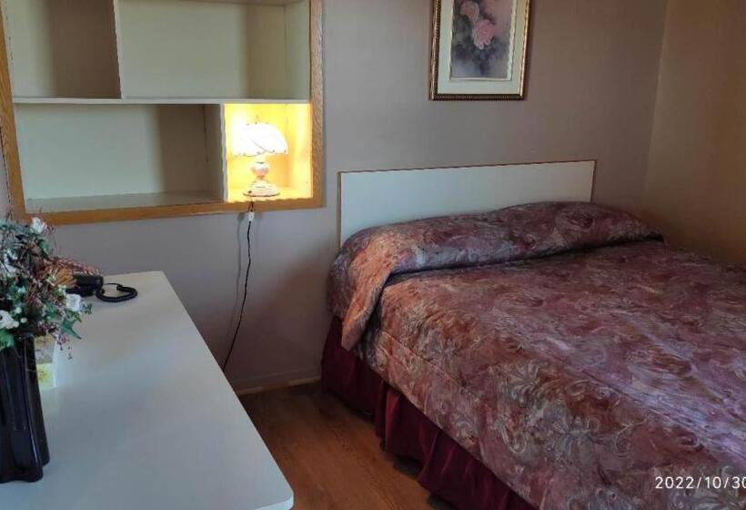Студия Superior, Motel Rayalco
