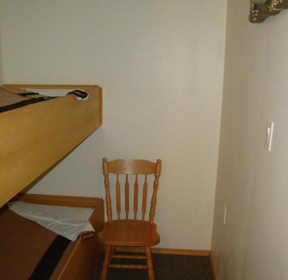 اتاق استاندارد بدون تهویه هوا, Motel Tyrol