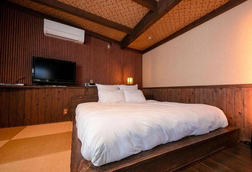 اتاق سوپریور, Asotsuruya