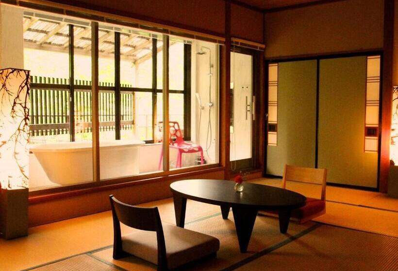 豪华套房, Yamayuri No Yado