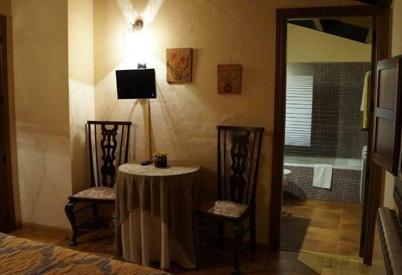 اتاق سوپریور با چشم‌انداز باغ, El Balcón De Alboreca