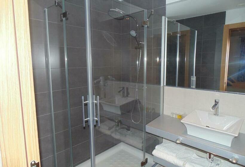 标准间, Ribera De Langa