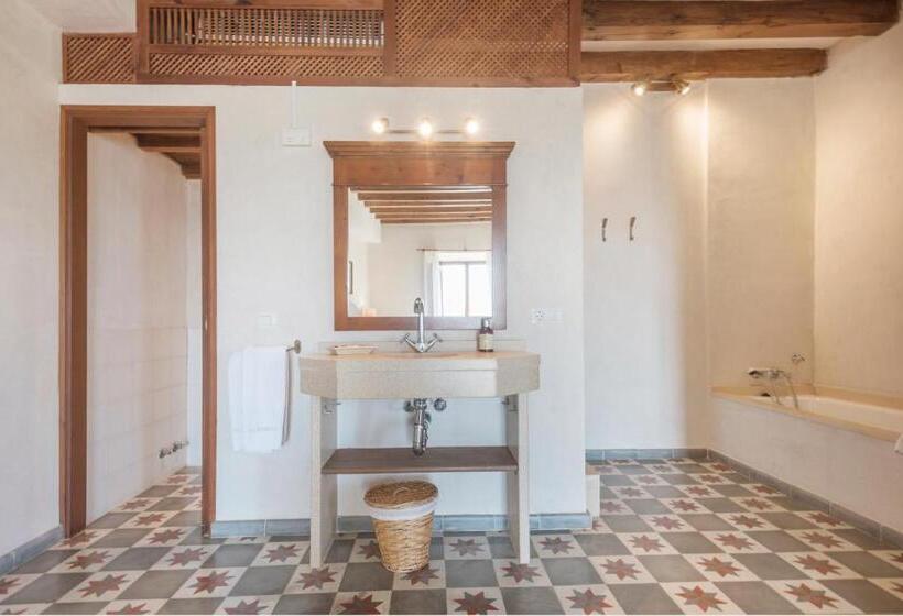 スイート, Sa Bisbal  Turismo De Interior