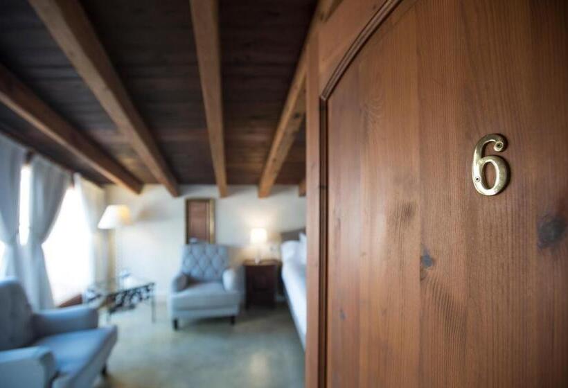 スイート, Sa Bisbal  Turismo De Interior