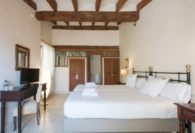 スタンダードルーム, Sa Bisbal  Turismo De Interior