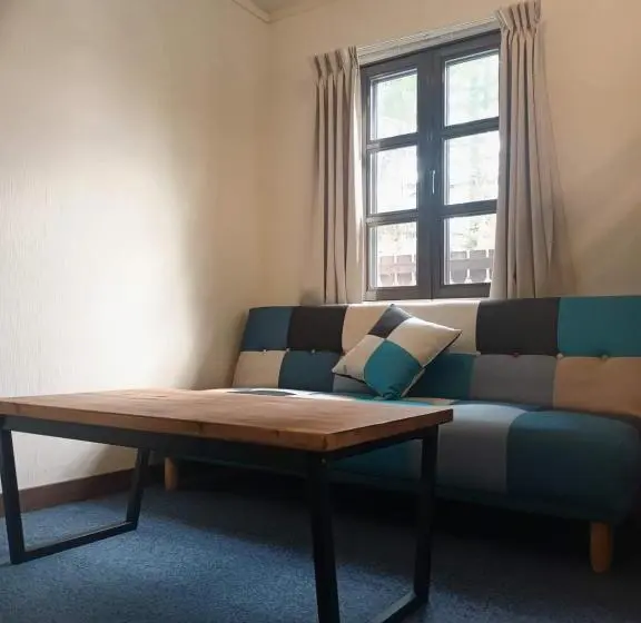 Perhesviitti, K S House Hakuba Alps Travelers Hostel