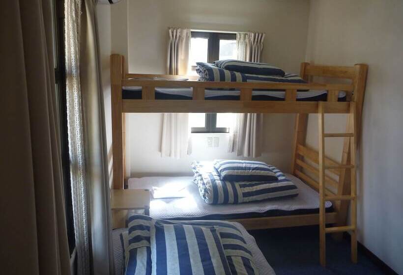 标准三人间, K S House Hakuba Alps   Travelers Hostel