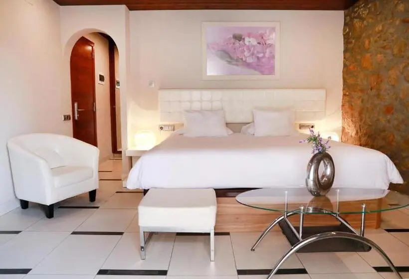 キングサイズベッドのスタンダードルーム, La Violeta Hotel Spa & Chill Out