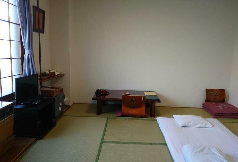 Номер Стандарт Совместная Ванная, Izumi