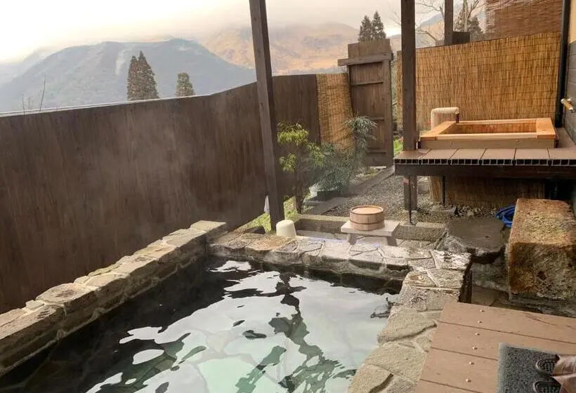 スイート, Yufuin Sanso Waremokou