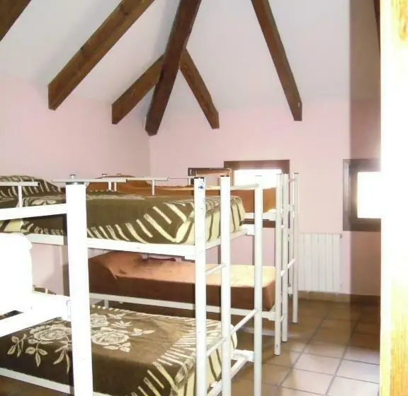 Standard Neljän Hengen Huone, Albergue Albarracín