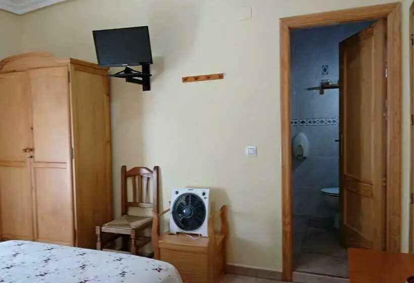 Standard-huone Terassi, Hostal Almenara