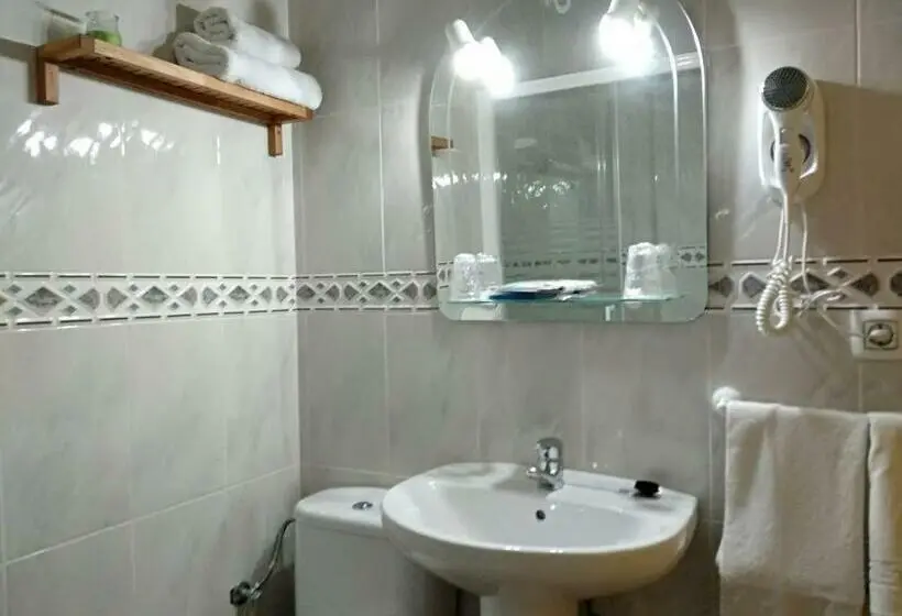 Standard-huone Terassi, Hostal Almenara