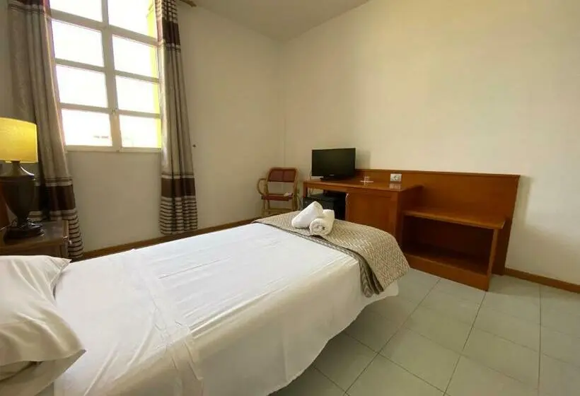 Standard Yhden Hengen Huone, Pension Cassandra