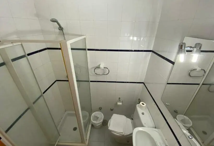 Standard Yhden Hengen Huone, Pension Cassandra