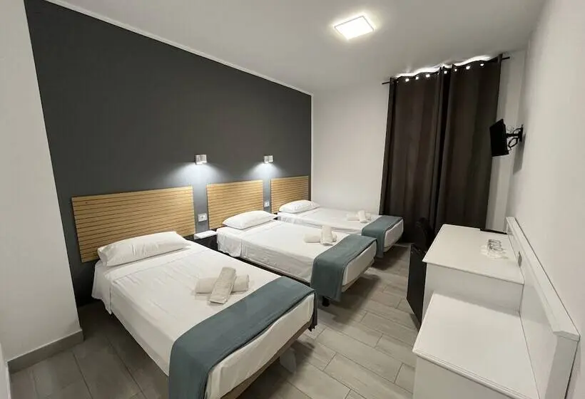 Standard Kolmen Hengen Huone, Pension Cassandra