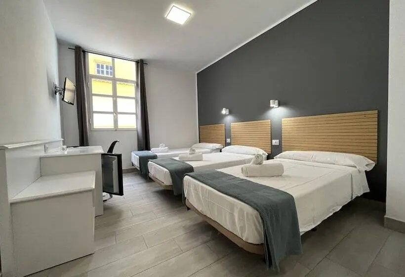 Standard Kolmen Hengen Huone, Pension Cassandra