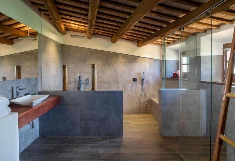 Дом 1 Спальня, Somnis De L´empordà