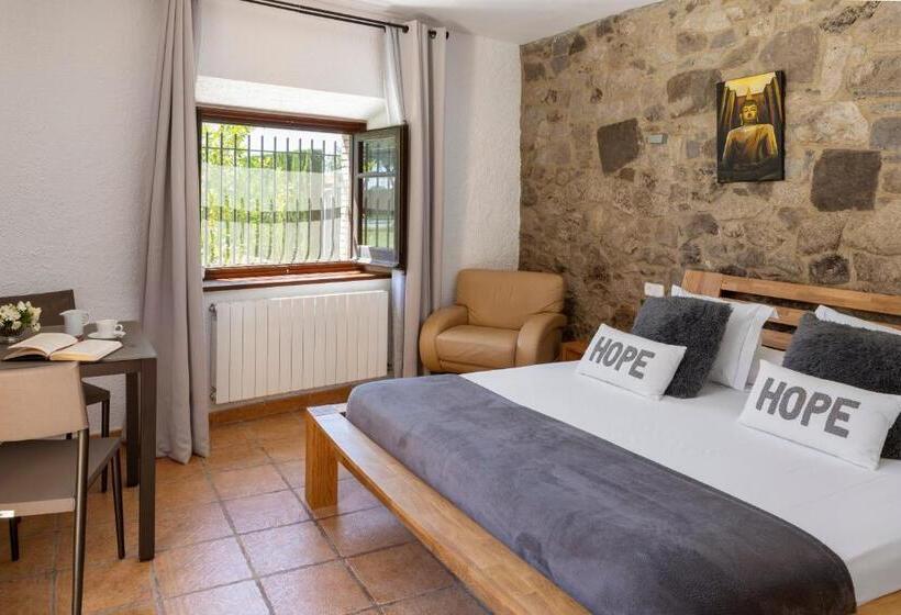 Quarto Estandar com Hidromassagem, Somnis De L´empordà