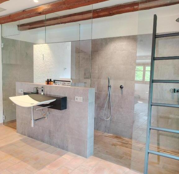 Полулюкс Вид на Бассейн, Somnis De L´empordà