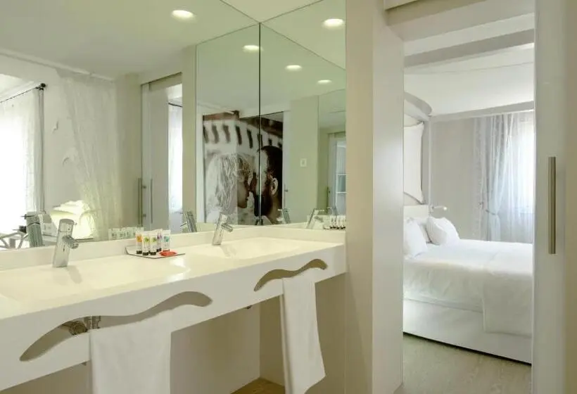 Sviitti Poreallas, Blanco Hotel Formentera