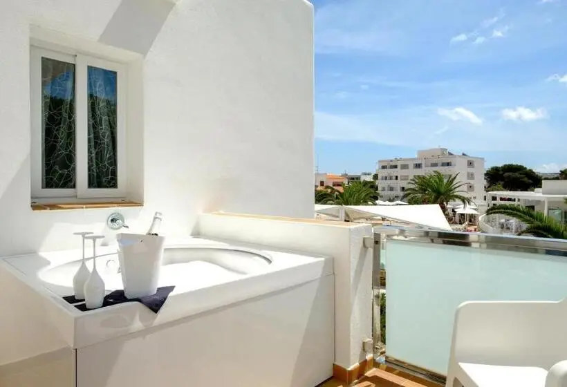 Sviitti Poreallas, Blanco Hotel Formentera