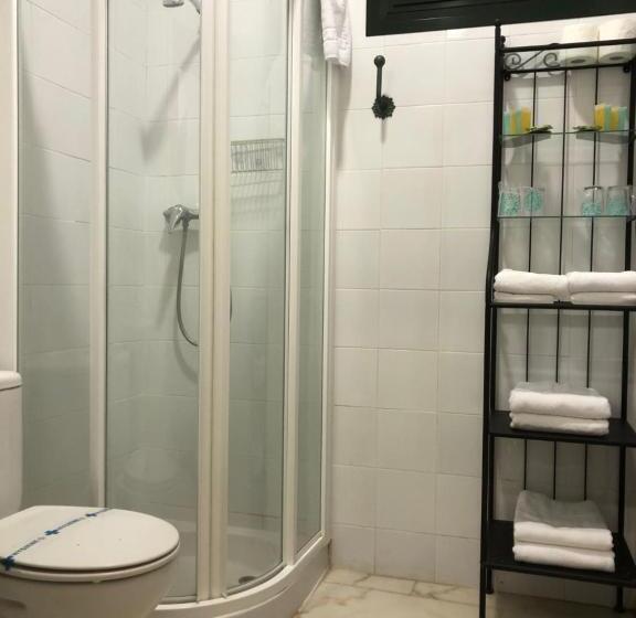 家庭间, Bodega El Moral