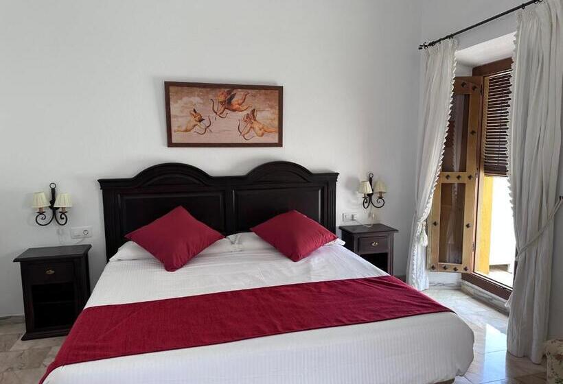 带大床的标准间, Bodega El Moral