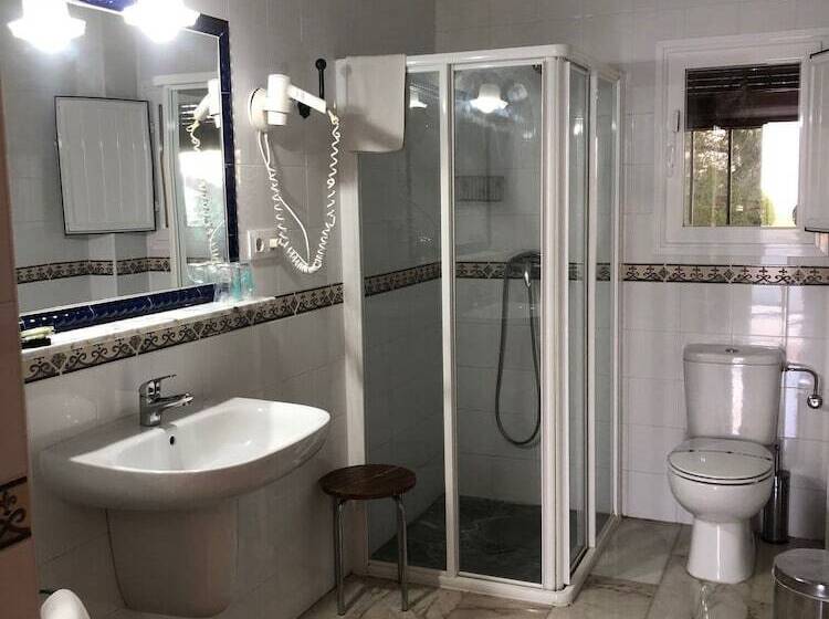 غرفة قياسية, Bodega El Moral