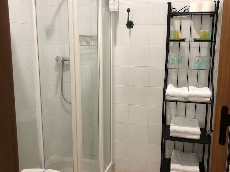 家庭间, Bodega El Moral