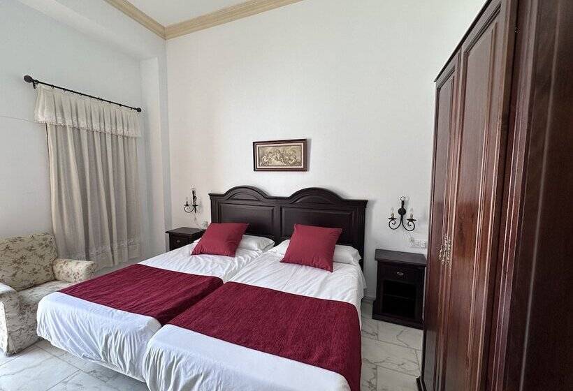 标准间, Bodega El Moral