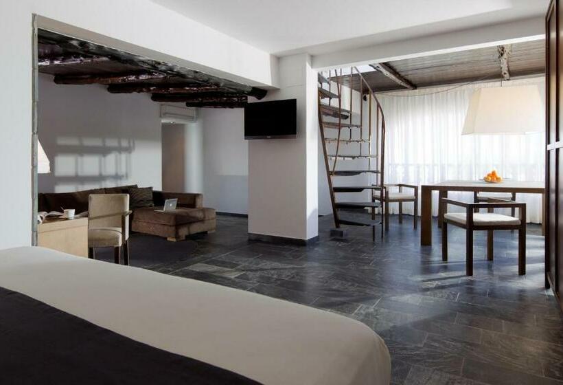 带露台的套间, Boutique Ses Pitreras