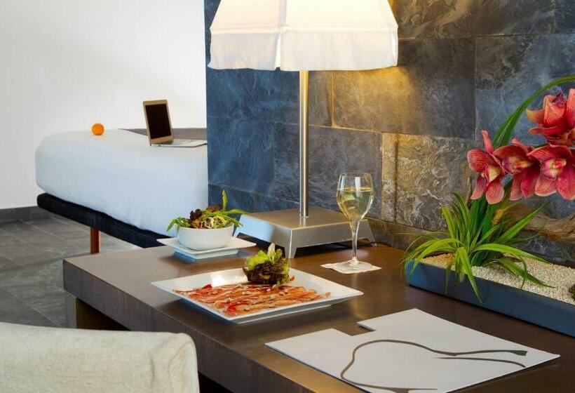 带露台的套间, Boutique Ses Pitreras