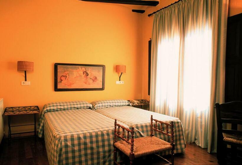 スタンダードルーム, Posada Del Almudí