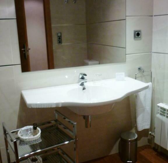 スタンダードルーム, Posada Del Almudí