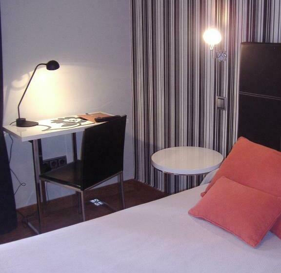 スタンダードルーム, Posada Del Almudí