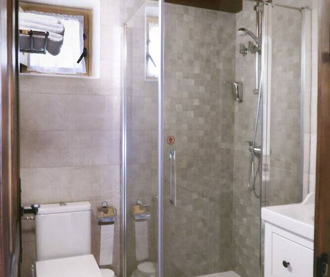 غرفة دور أخير, Rural La Puebla