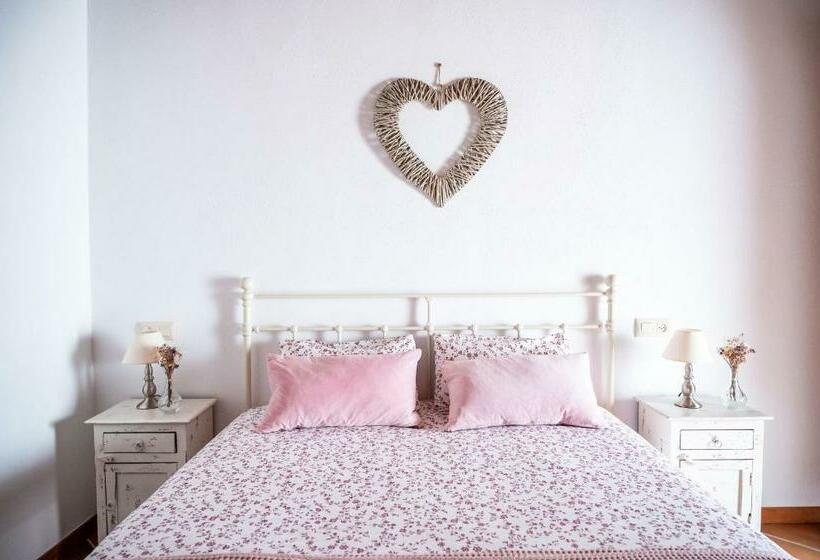 اتاق استاندارد با چشمانداز باغ, Mas Camins