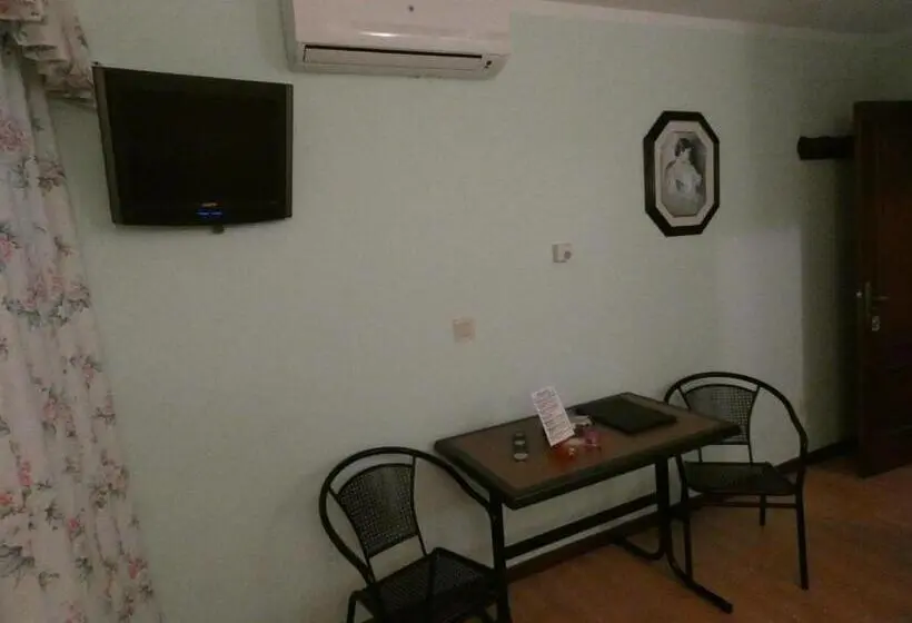 Economy-huone, Motel Caldas