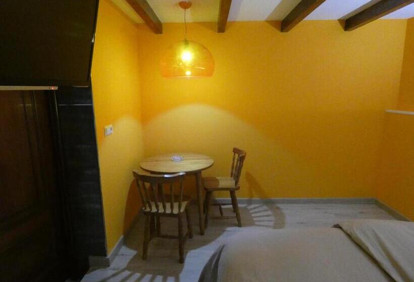 Люкс с гидромассажем, Motel Caldas