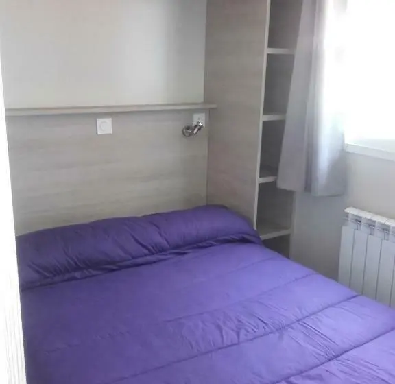 Bungalow Estàndard 2 Dormitoris, Camping Deva