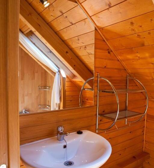 סוויטה, Bungalows Verneda Mountain Resort