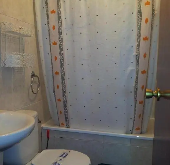 スタンダードスタジオ, Camping Bungalows Cabañas La Vera